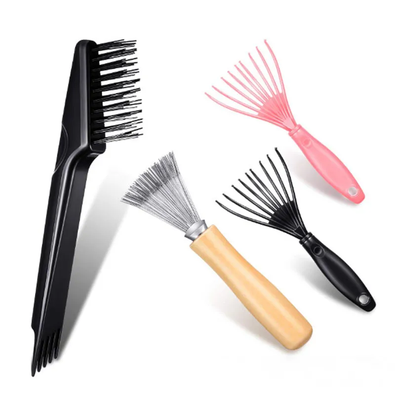 comb and brush cleaning tool