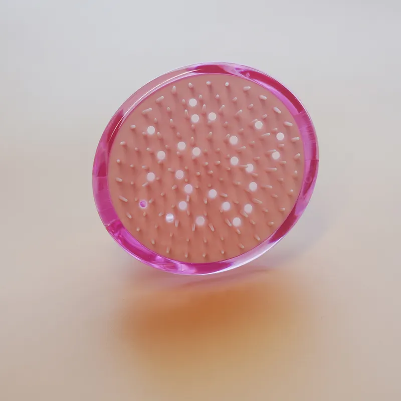 Detangling shampoo brush