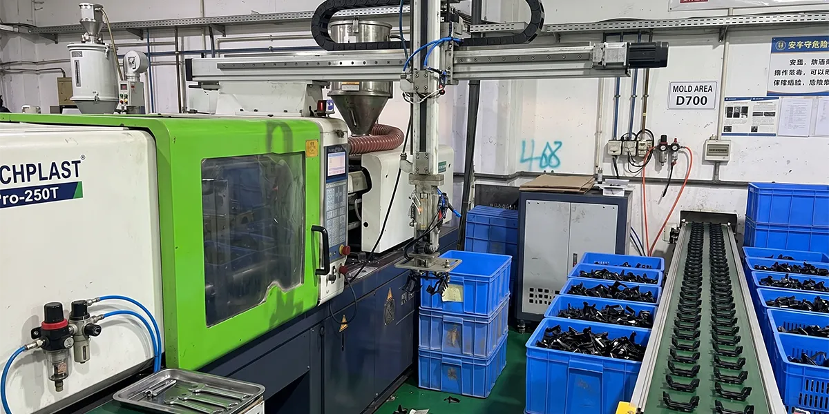 Hair Clip Injection Molding Workshop